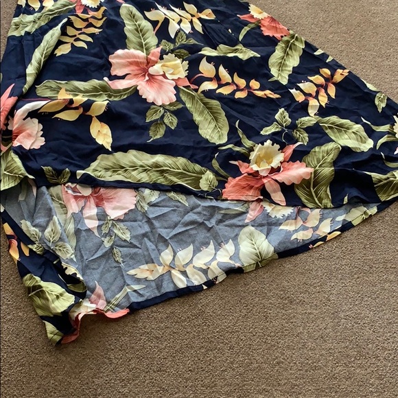 New Aloha halter dress - Picture 2 of 2